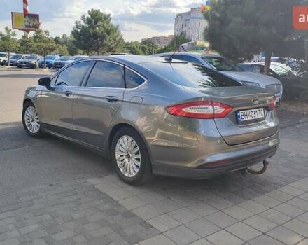 Серый Форд Фьюжн, объемом двигателя 2 л и пробегом 197 тыс. км за 12500 $, фото 1 на Automoto.ua