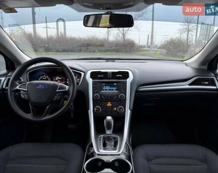 Серый Форд Фьюжн, объемом двигателя 2.5 л и пробегом 224 тыс. км за 9800 $, фото 42 на Automoto.ua