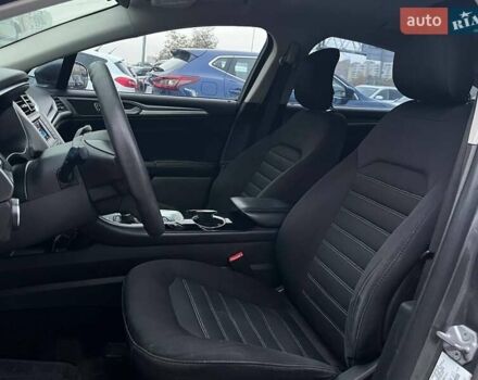 Форд Фьюжен 2014 у Києві на Automoto.ua Сірий Форд Фьюжен, об'ємом двигуна 2.49 л та пробігом 230 тис. км за 8490 $, фото 8 на Automoto.ua