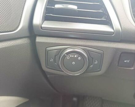 Форд Фьюжн 2014 в Ивано-Франковске на Automoto.ua Серый Форд Фьюжн, объемом двигателя 2.5 л и пробегом 220 тыс. км за 7650 $, фото 16 на Automoto.ua