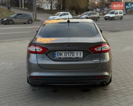 Сірий Форд Фьюжен, об'ємом двигуна 1.5 л та пробігом 170 тис. км за 9100 $, фото 4 на Automoto.ua