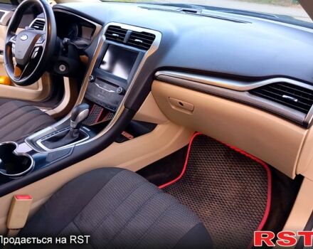 Серый Форд Фьюжн, объемом двигателя 2.5 л и пробегом 170 тыс. км за 9150 $, фото 11 на Automoto.ua