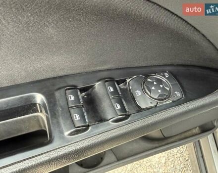 Сірий Форд Фьюжен, об'ємом двигуна 2.49 л та пробігом 137 тис. км за 9900 $, фото 21 на Automoto.ua