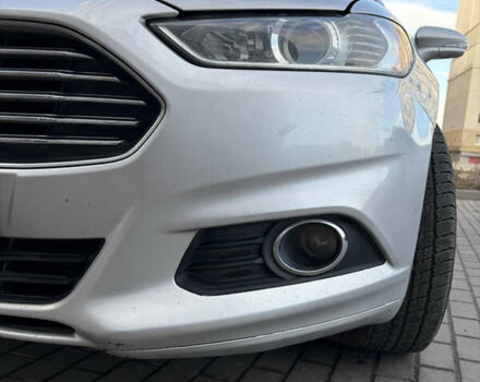 Серый Форд Фьюжн, объемом двигателя 2 л и пробегом 232 тыс. км за 7000 $, фото 2 на Automoto.ua