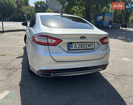 Серый Форд Фьюжн, объемом двигателя 2 л и пробегом 218 тыс. км за 9850 $, фото 2 на Automoto.ua