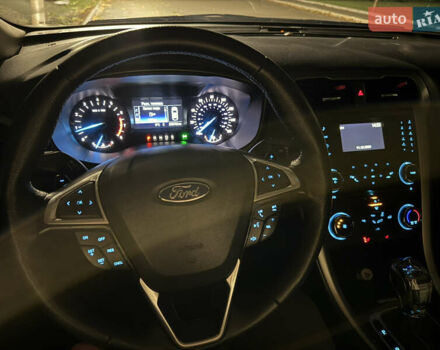 Форд Фьюжен 2014 у Благовіщенське (Ульяновка) на Automoto.ua Сірий Форд Фьюжен, об'ємом двигуна 2 л та пробігом 257 тис. км за 9200 $, фото 5 на Automoto.ua