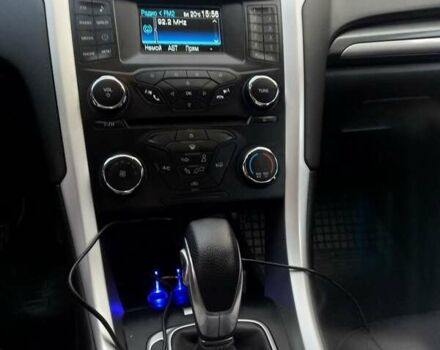 Сірий Форд Фьюжен, об'ємом двигуна 1.5 л та пробігом 211 тис. км за 8000 $, фото 9 на Automoto.ua