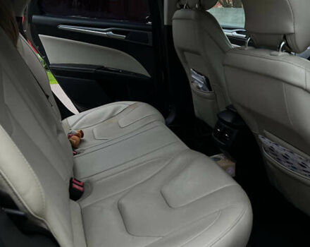 Серый Форд Фьюжн, объемом двигателя 2 л и пробегом 193 тыс. км за 8900 $, фото 4 на Automoto.ua