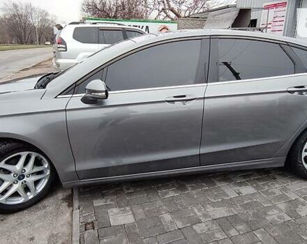 Серый Форд Фьюжн, объемом двигателя 2.5 л и пробегом 198 тыс. км за 11500 $, фото 6 на Automoto.ua