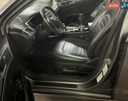 Серый Форд Фьюжн, объемом двигателя 2 л и пробегом 145 тыс. км за 10200 $, фото 4 на Automoto.ua