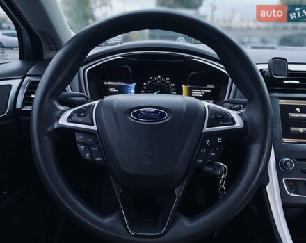 Серый Форд Фьюжн, объемом двигателя 2.49 л и пробегом 194 тыс. км за 9300 $, фото 19 на Automoto.ua