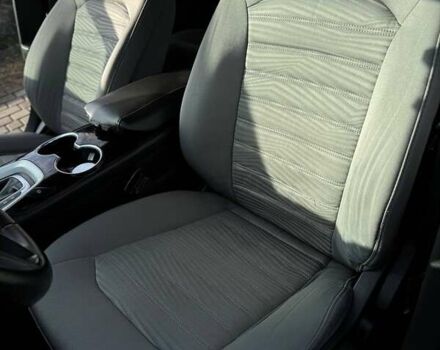 Серый Форд Фьюжн, объемом двигателя 2.49 л и пробегом 294 тыс. км за 9400 $, фото 7 на Automoto.ua