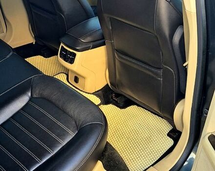 Серый Форд Фьюжн, объемом двигателя 2.5 л и пробегом 230 тыс. км за 8999 $, фото 6 на Automoto.ua