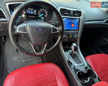 Серый Форд Фьюжн, объемом двигателя 2.49 л и пробегом 206 тыс. км за 9300 $, фото 14 на Automoto.ua