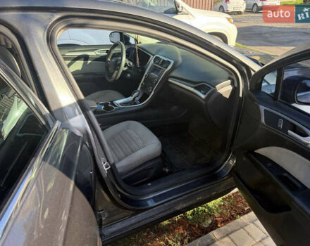 Сірий Форд Фьюжен, об'ємом двигуна 2.49 л та пробігом 233 тис. км за 7200 $, фото 15 на Automoto.ua