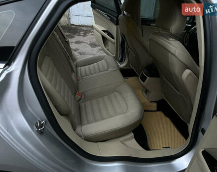 Сірий Форд Фьюжен, об'ємом двигуна 2.49 л та пробігом 290 тис. км за 8899 $, фото 36 на Automoto.ua