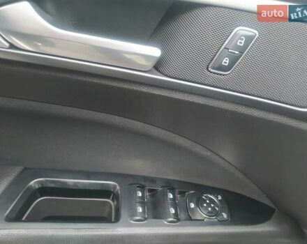 Серый Форд Фьюжн, объемом двигателя 2.5 л и пробегом 259 тыс. км за 10500 $, фото 14 на Automoto.ua