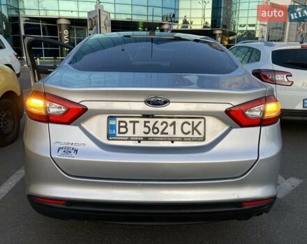 Серый Форд Фьюжн, объемом двигателя 2.5 л и пробегом 190 тыс. км за 9600 $, фото 10 на Automoto.ua