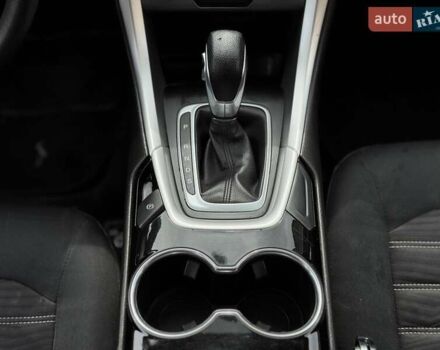 Серый Форд Фьюжн, объемом двигателя 2.5 л и пробегом 270 тыс. км за 8890 $, фото 44 на Automoto.ua