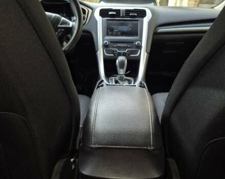 Серый Форд Фьюжн, объемом двигателя 2.49 л и пробегом 184 тыс. км за 9800 $, фото 15 на Automoto.ua