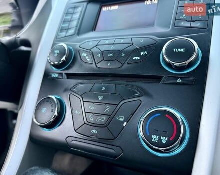 Сірий Форд Фьюжен, об'ємом двигуна 2 л та пробігом 163 тис. км за 8300 $, фото 50 на Automoto.ua