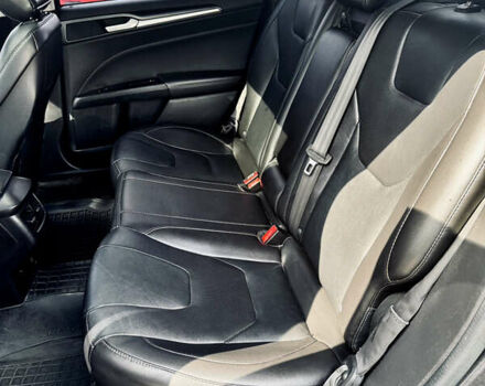 Серый Форд Фьюжн, объемом двигателя 2 л и пробегом 158 тыс. км за 12600 $, фото 5 на Automoto.ua