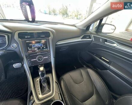 Форд Фьюжн 2015 в Николаеве на Automoto.ua Серый Форд Фьюжн, объемом двигателя 2 л и пробегом 208 тыс. км за 10900 $, фото 33 на Automoto.ua