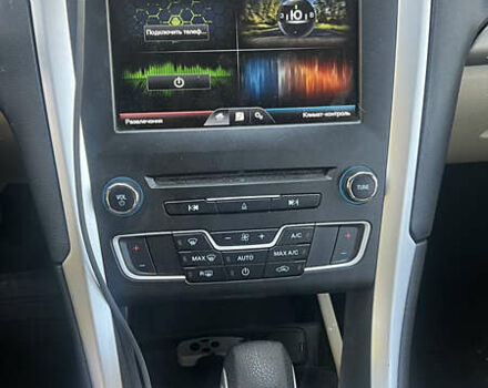 Сірий Форд Фьюжен, об'ємом двигуна 2 л та пробігом 138 тис. км за 11200 $, фото 11 на Automoto.ua