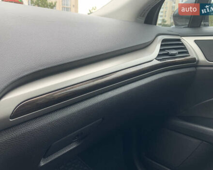 Сірий Форд Фьюжен, об'ємом двигуна 1.5 л та пробігом 130 тис. км за 9200 $, фото 19 на Automoto.ua