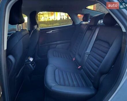 Серый Форд Фьюжн, объемом двигателя 2.49 л и пробегом 171 тыс. км за 12490 $, фото 9 на Automoto.ua