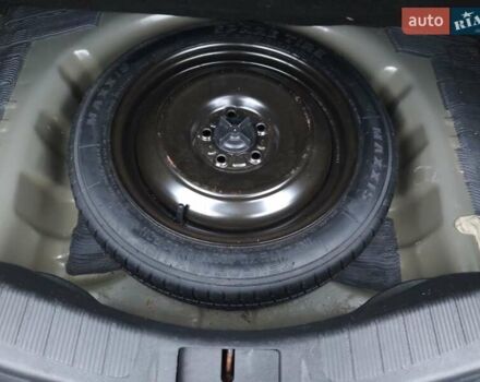 Серый Форд Фьюжн, объемом двигателя 2.49 л и пробегом 180 тыс. км за 9999 $, фото 14 на Automoto.ua