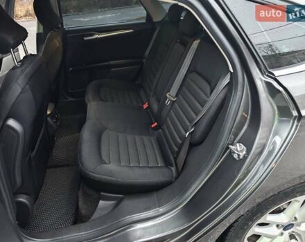 Серый Форд Фьюжн, объемом двигателя 2.49 л и пробегом 180 тыс. км за 9999 $, фото 29 на Automoto.ua