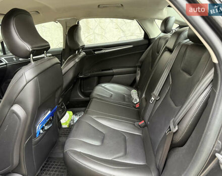 Серый Форд Фьюжн, объемом двигателя 2 л и пробегом 145 тыс. км за 6500 $, фото 9 на Automoto.ua