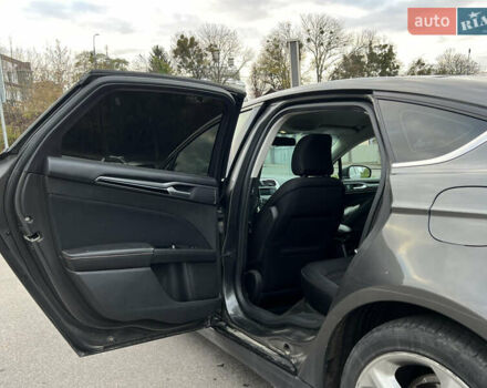 Серый Форд Фьюжн, объемом двигателя 2 л и пробегом 250 тыс. км за 9200 $, фото 12 на Automoto.ua