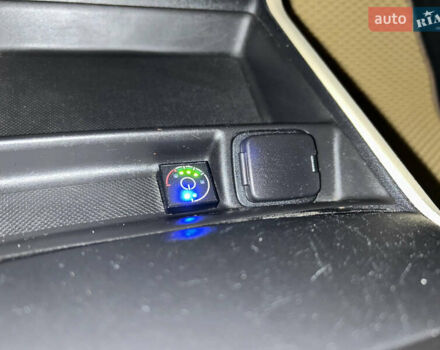 Сірий Форд Фьюжен, об'ємом двигуна 2.49 л та пробігом 290 тис. км за 8899 $, фото 57 на Automoto.ua