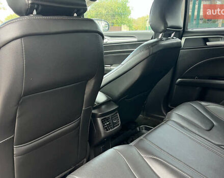 Серый Форд Фьюжн, объемом двигателя 2 л и пробегом 165 тыс. км за 10500 $, фото 19 на Automoto.ua