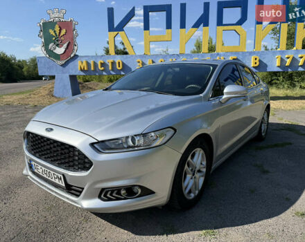 Серый Форд Фьюжн, объемом двигателя 2.49 л и пробегом 230 тыс. км за 7750 $, фото 5 на Automoto.ua
