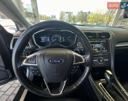 Форд Фьюжн 2015 в Николаеве на Automoto.ua Серый Форд Фьюжн, объемом двигателя 2 л и пробегом 208 тыс. км за 10900 $, фото 26 на Automoto.ua