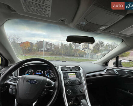 Серый Форд Фьюжн, объемом двигателя 2 л и пробегом 250 тыс. км за 9200 $, фото 31 на Automoto.ua