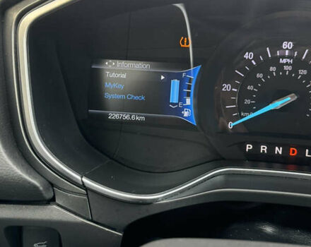 Серый Форд Фьюжн, объемом двигателя 2 л и пробегом 226 тыс. км за 11275 $, фото 19 на Automoto.ua