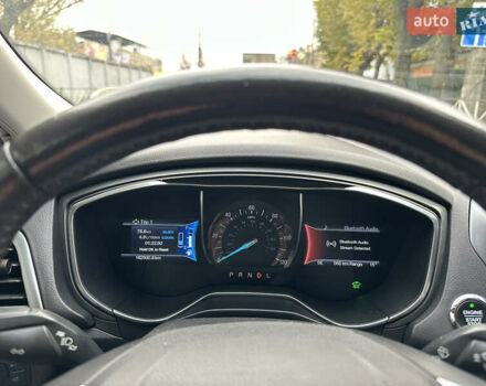 Сірий Форд Фьюжен, об'ємом двигуна 2 л та пробігом 167 тис. км за 14500 $, фото 12 на Automoto.ua