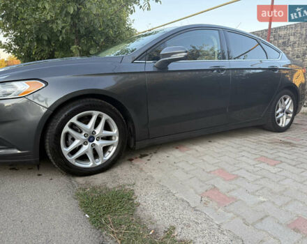 Серый Форд Фьюжн, объемом двигателя 2.49 л и пробегом 150 тыс. км за 9500 $, фото 4 на Automoto.ua