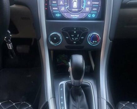 Сірий Форд Фьюжен, об'ємом двигуна 2.5 л та пробігом 240 тис. км за 10000 $, фото 2 на Automoto.ua