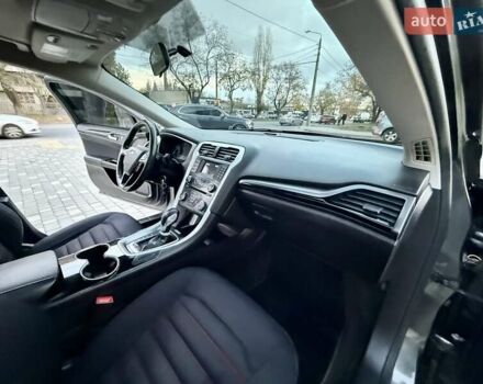 Сірий Форд Фьюжен, об'ємом двигуна 2 л та пробігом 163 тис. км за 8300 $, фото 42 на Automoto.ua