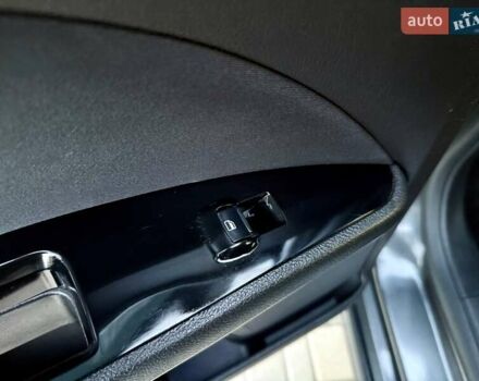 Сірий Форд Фьюжен, об'ємом двигуна 2 л та пробігом 163 тис. км за 8300 $, фото 54 на Automoto.ua