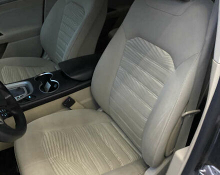 Серый Форд Фьюжн, объемом двигателя 2.49 л и пробегом 167 тыс. км за 5599 $, фото 7 на Automoto.ua