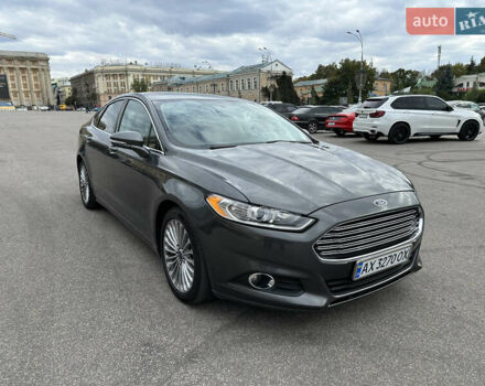 Серый Форд Фьюжн, объемом двигателя 2 л и пробегом 129 тыс. км за 11200 $, фото 5 на Automoto.ua