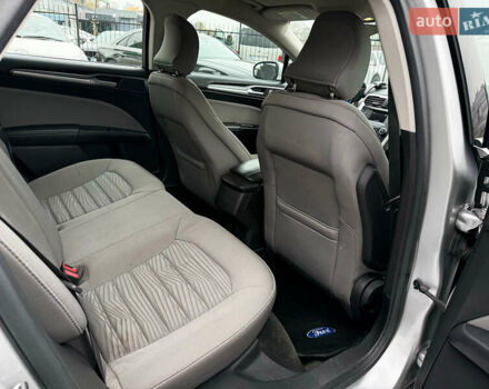 Сірий Форд Фьюжен, об'ємом двигуна 2 л та пробігом 148 тис. км за 11500 $, фото 18 на Automoto.ua