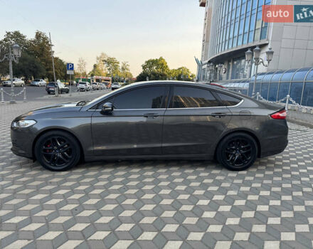 Серый Форд Фьюжн, объемом двигателя 2.49 л и пробегом 206 тыс. км за 9300 $, фото 2 на Automoto.ua