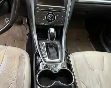 Серый Форд Фьюжн, объемом двигателя 0 л и пробегом 205 тыс. км за 10600 $, фото 10 на Automoto.ua